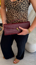 Clutch – MILA