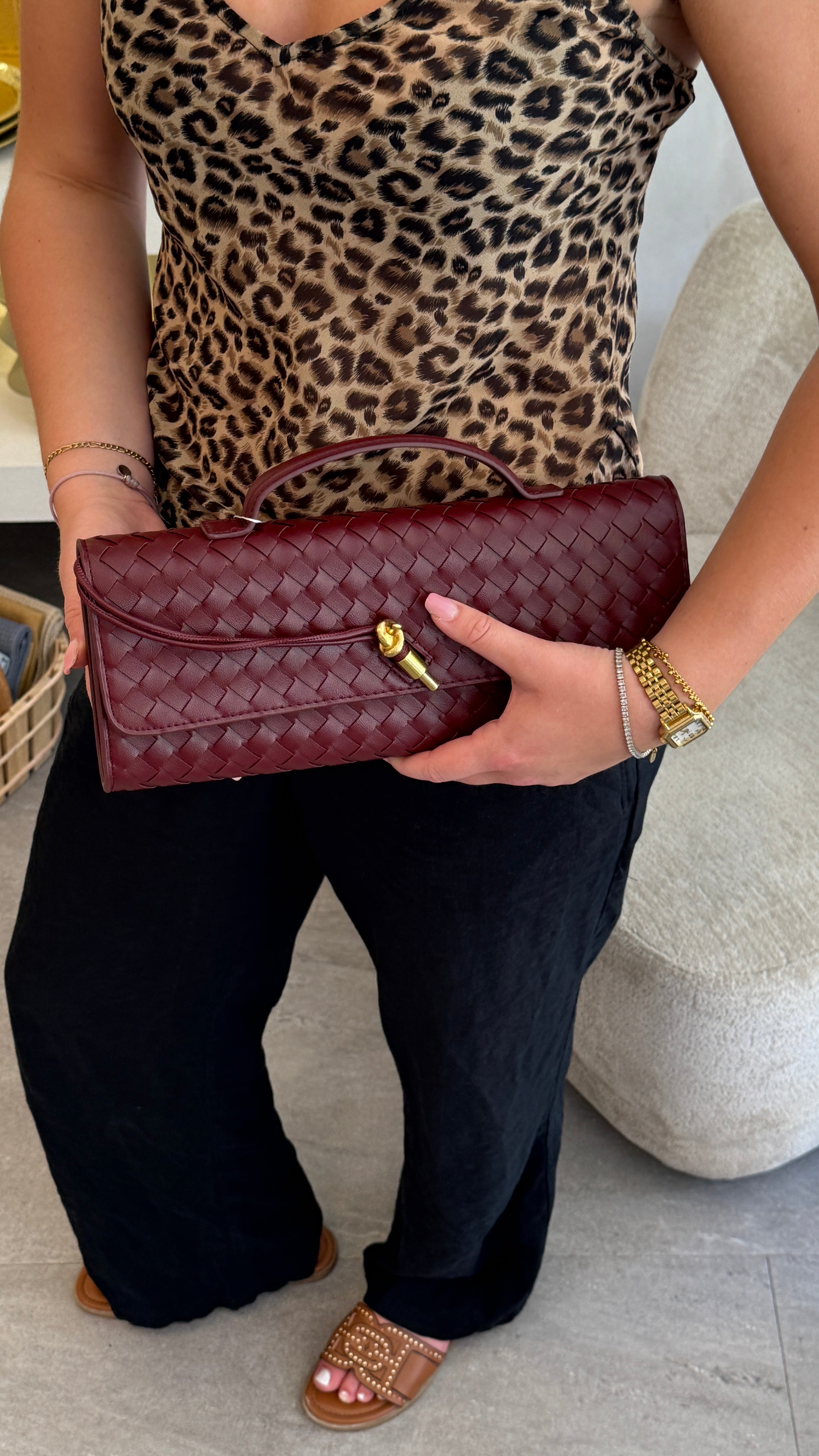Clutch – MILA
